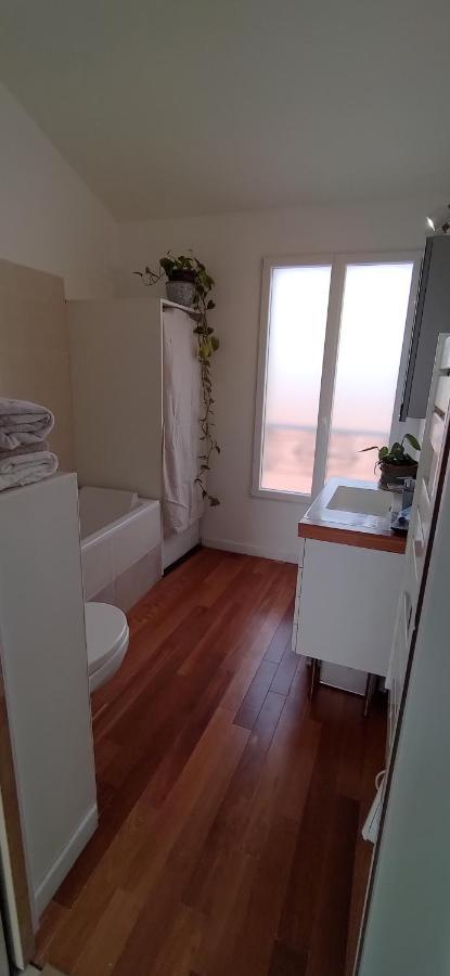 Belle Chambre Sur Terrasse A 3 Min De La Gare Bordeaux Exteriör bild